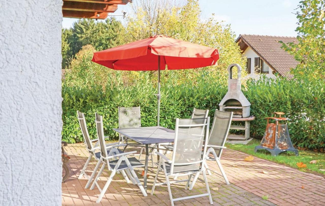 Seepark Kirchheim Ferienhaus Bei Nina Mit Sauna Bagian luar foto