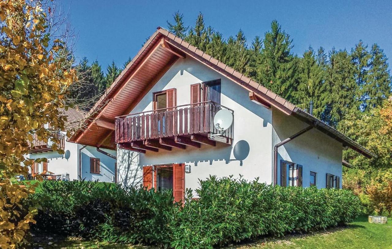 Seepark Kirchheim Ferienhaus Bei Nina Mit Sauna Bagian luar foto